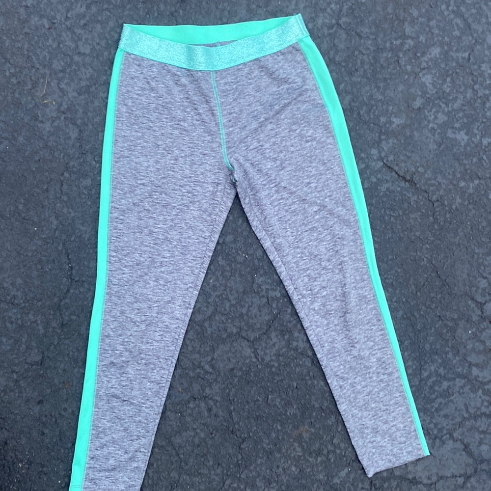 Girls leggings. Size 14-16. Cat and Jack
